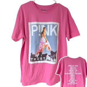 Pink Trustfall Tour T-Shirt 2023 Large Pink Concert Tee Band Pop Rock P!nk Punk